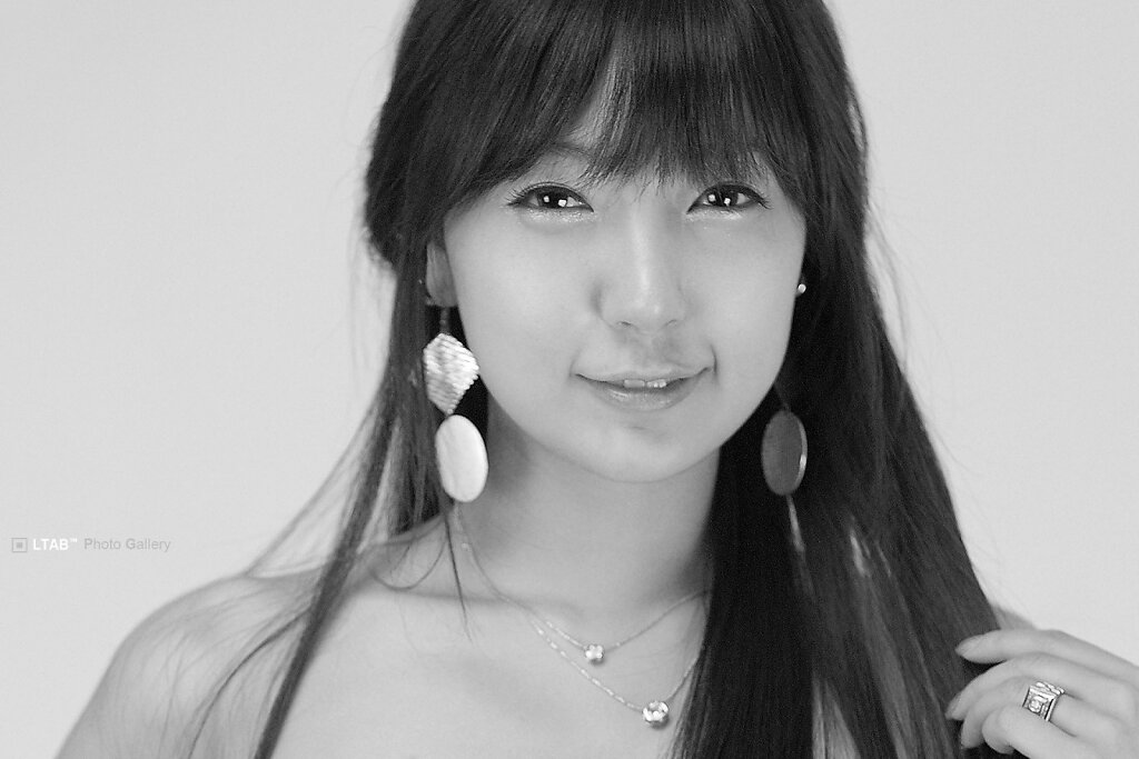 김현진