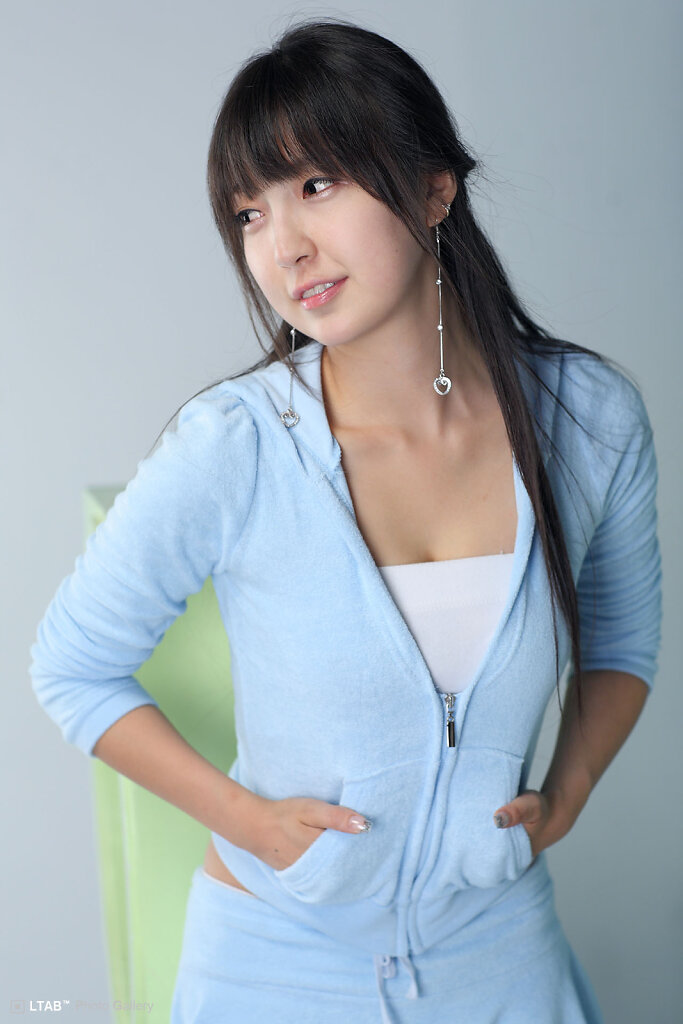 김현진