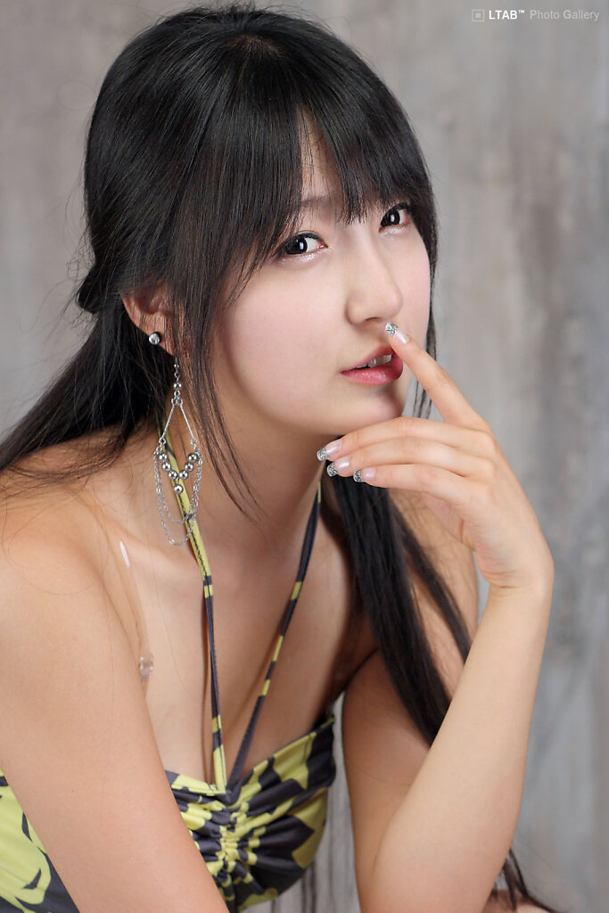 김현진
