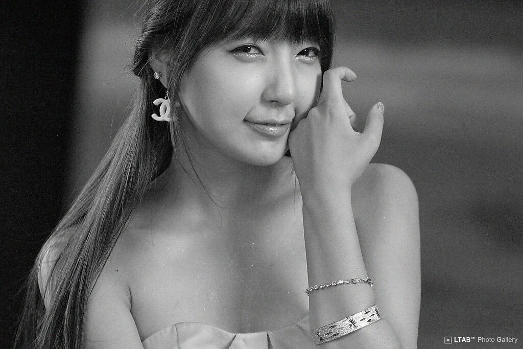 김현진